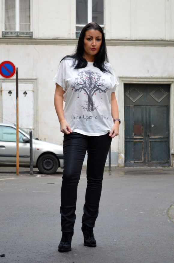 Blog mode Mélo l'imparfaite tee shirt Romwe, Once upon a time en pied boots zara
