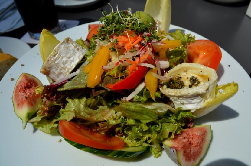 Blog mode paris Mélo l'imparfaite week end à cologne restau salade