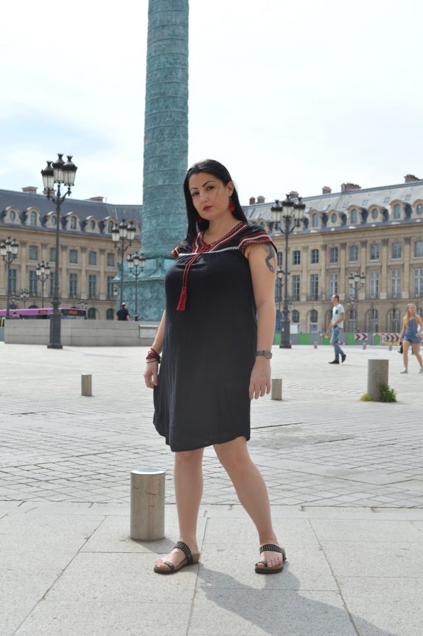 Blog mode melolimparfaite robe ethnique noir rouge c&a place vendome