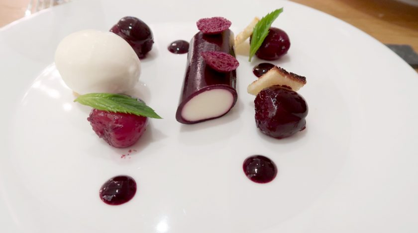 Blog lifestyle melolimparfaite dessert cerise Avis sur le restaurant Carte Blanche